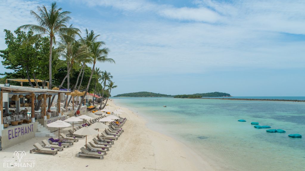 Located in the heart of Chaweng Beach, Koh Samui